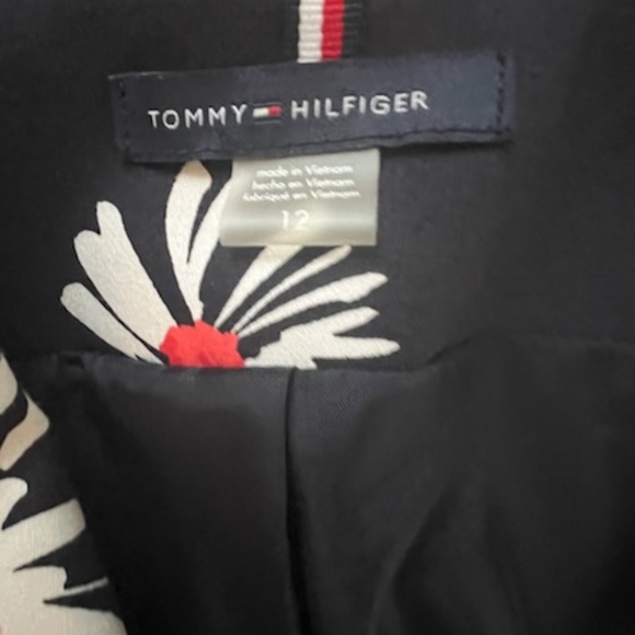 Tommy Hilfiger Womens Suit with Floral Print 12 - Picture 8 of 13
